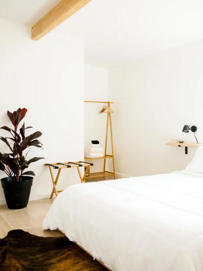 The Zen - Outdoor Shower, Gas Fireplace, Walkable To Shops & Restaurants Joshua Tree Exterior foto