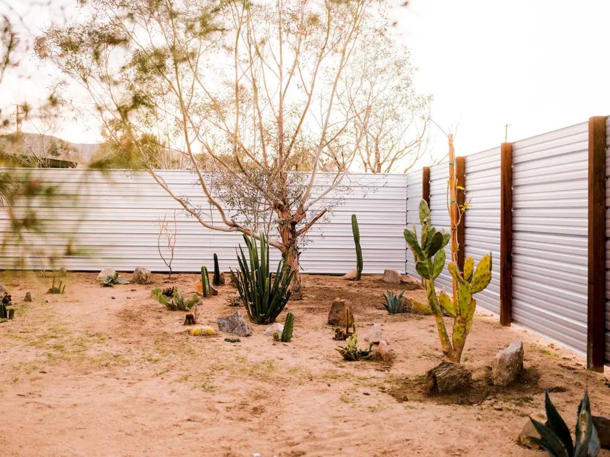 The Zen - Outdoor Shower, Gas Fireplace, Walkable To Shops & Restaurants Joshua Tree Exterior foto